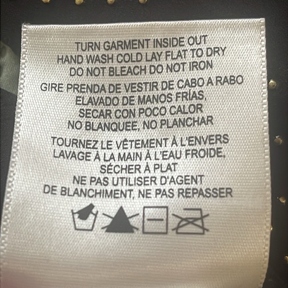 Ellen Tracy Black Top with Gold Tone Stud Details Size M - Picture 8 of 12